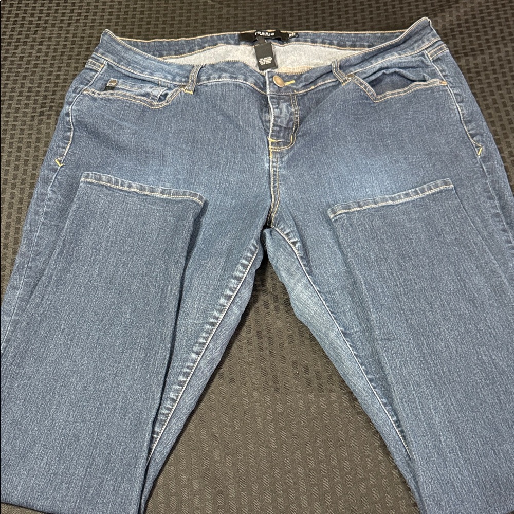 Torrid Classic Blue Straight Leg Jeans GUC